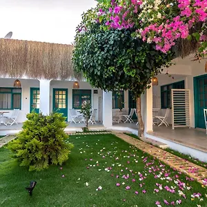  Otel Avlu